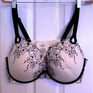 torrid bra 44D